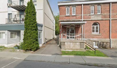 Centre de la Petite Enfance le Colibri de Farnham - Licensed Daycare in Farnham, QC