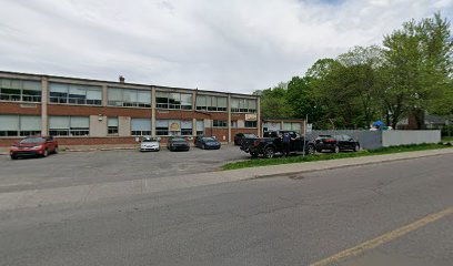 Centre de la Petite Enfance Hellénique Ilios - Licensed Daycare in Roxboro, QC