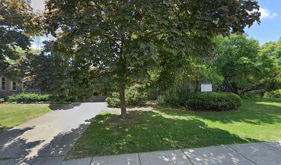 Centre Préscolaire les Grands Sourires - Licensed Daycare in Pointe-Claire, QC