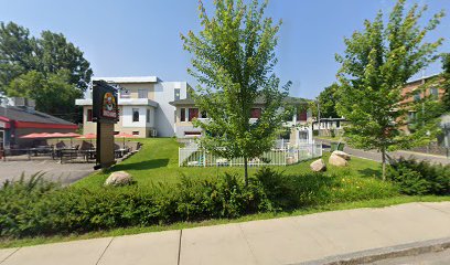 Garderie Petite École Notre-Dame - Licensed Daycare in L'Ancienne-Lorette, QC