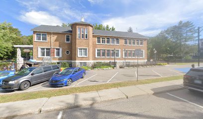Centre à la Petite Enfance les Petits Manitous - Licensed Daycare in Mont-Tremblant, QC