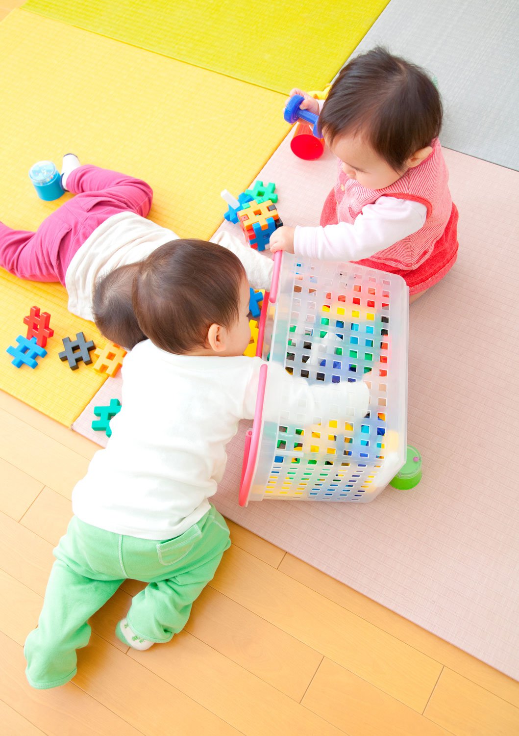 Connecting Dots-Dave Barr - Licensed Daycare in Grande Prairie, AB