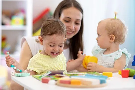 Montessori School House Inc - Licensed Daycare in Maple, ON