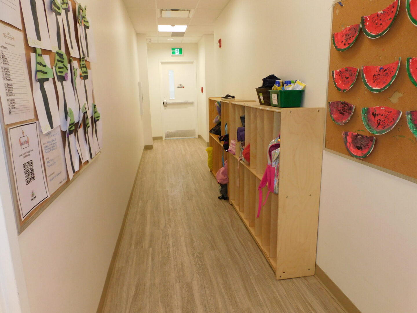 Smart Little People Learning Centre - Licensed Daycare in Cochrane, AB