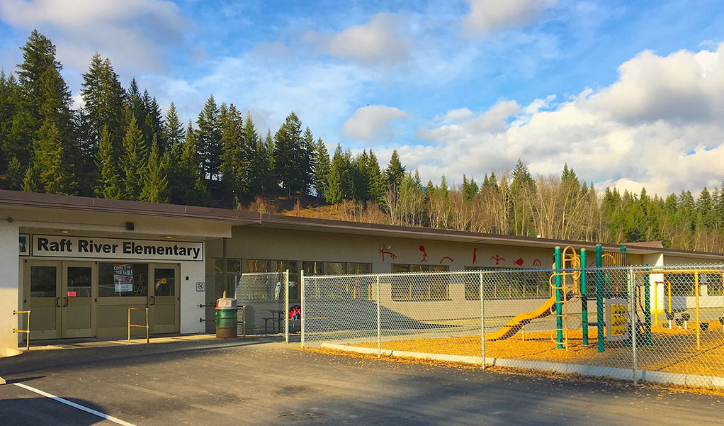 Raft River Childcare, licensed daycare in Clearwater, BC