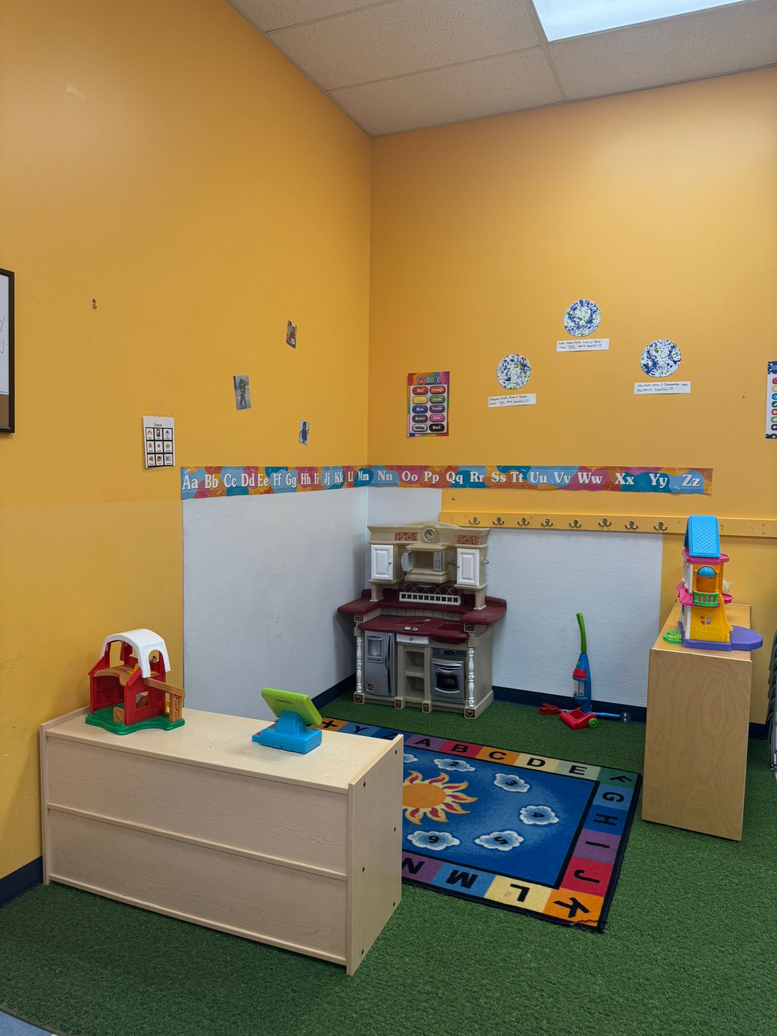 Little Monkeys Childcare & Play Centre, Ottawa
