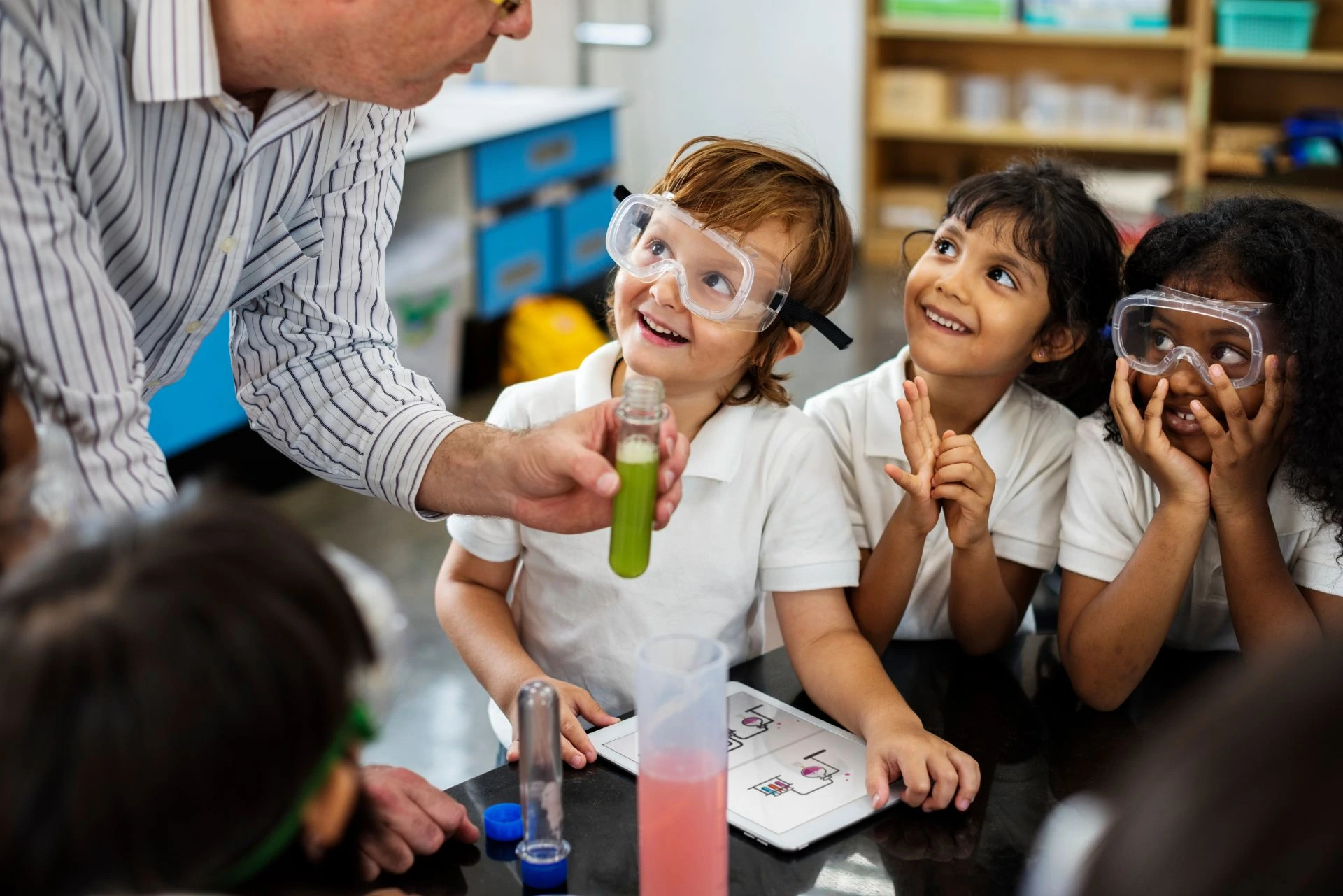 Eh To Zed Preschool Canada - Licensed Daycare in Whitby, ON