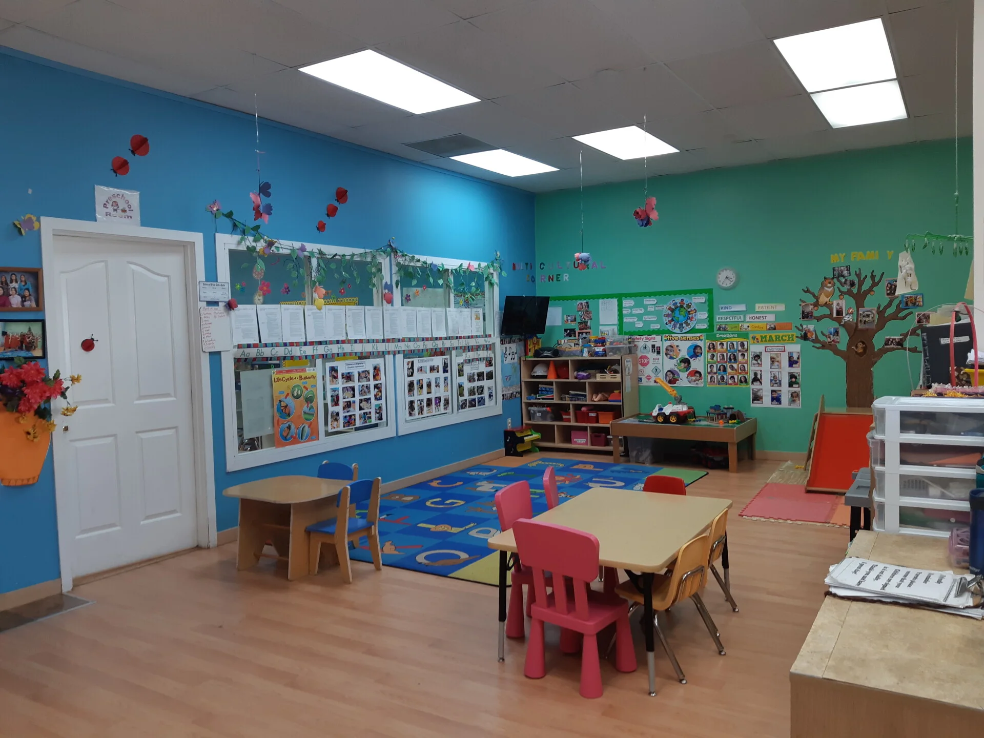 Busy Kids Child Care Centre, Edmonton