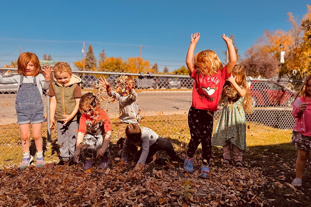 Toddle Inn Day Care Society - Licensed Daycare in Strathmore, AB