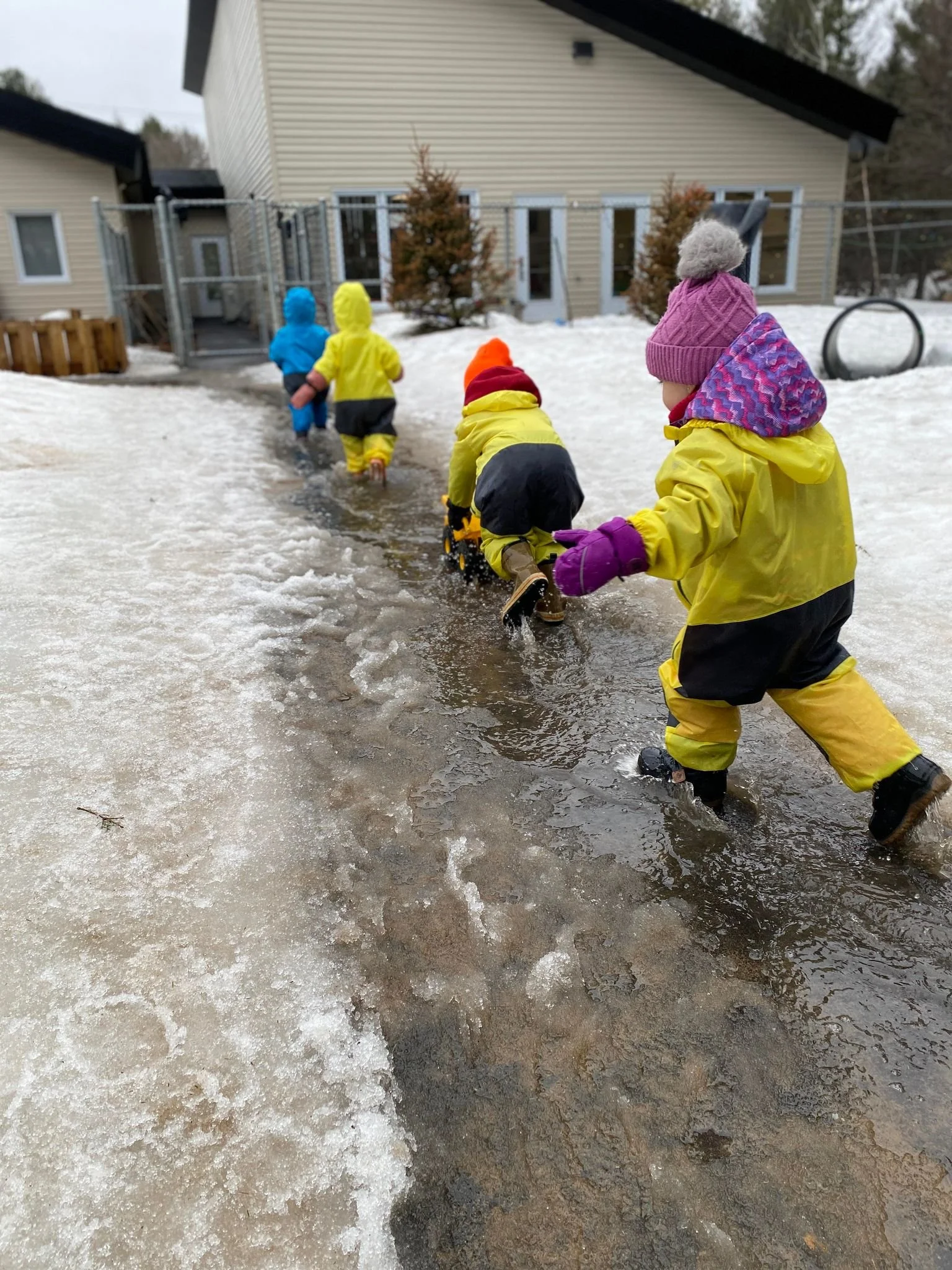 Garderie au Coeur des Bois 2 - Licensed Daycare in Sainte-Sophie, QC