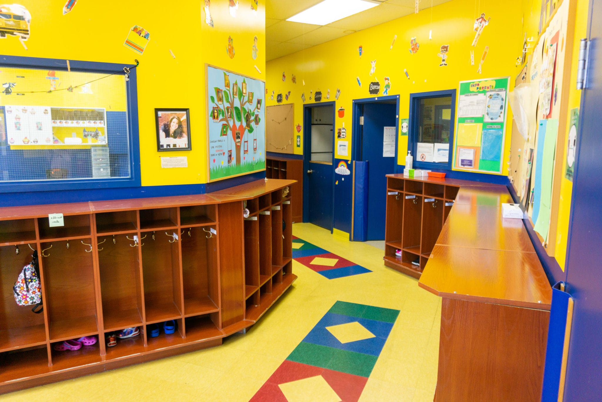 Garderie Académie des Merveilles - Licensed Daycare in Dollard-des-Ormeaux, QC