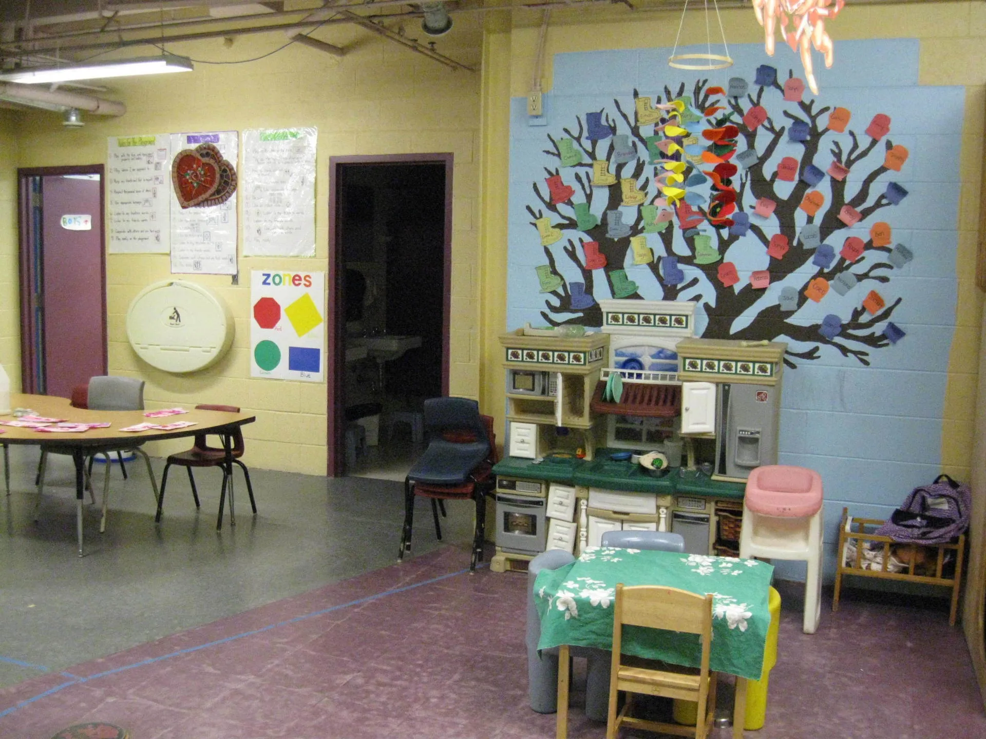 Lunenburg Day Care Centre, licensed daycare in Lunenburg, NS