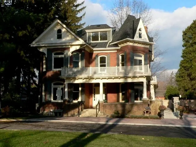 The Chartwell House Early Learning Centre, Oakville