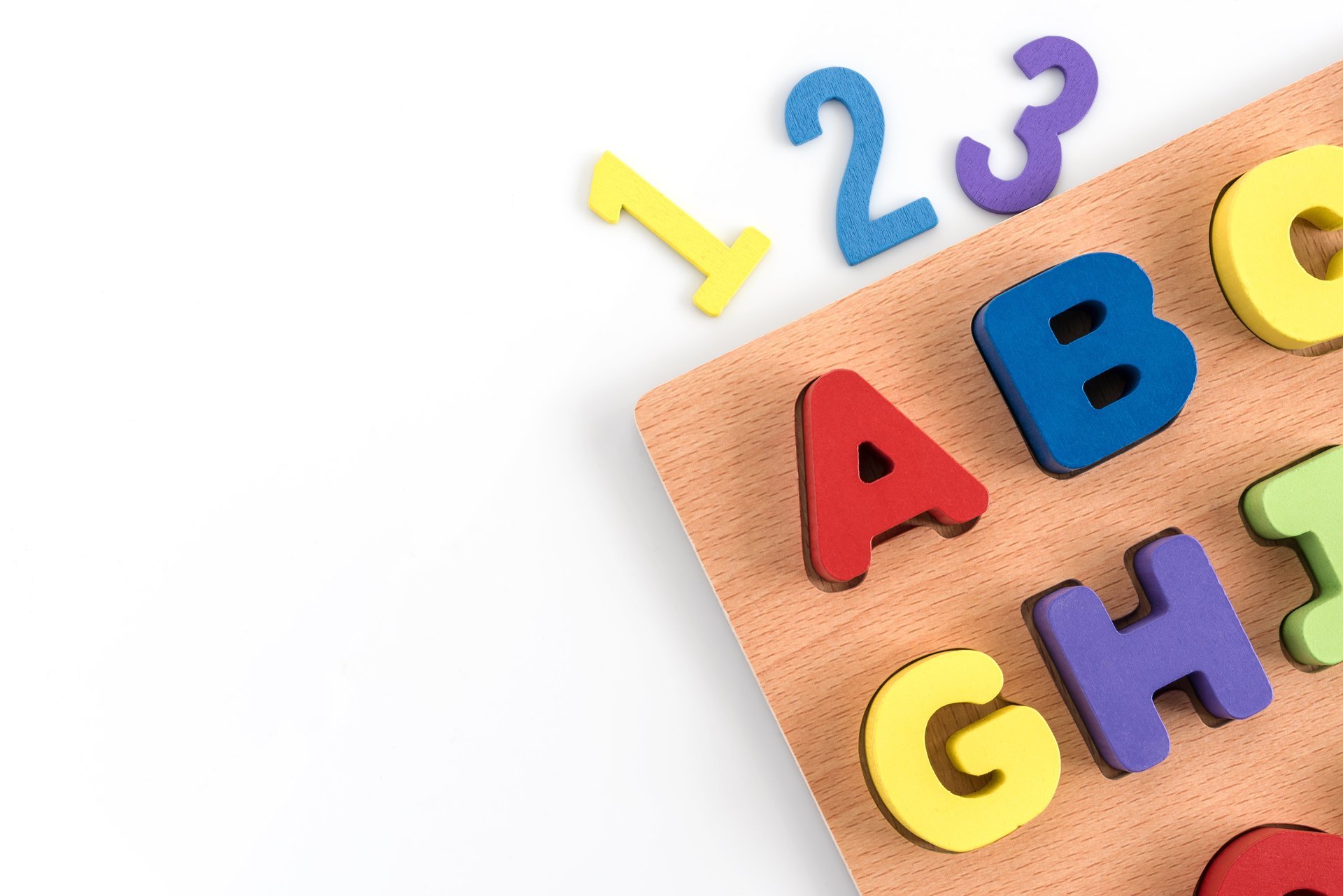 Alpha'S Discovery Kids Preschool And Daycare - Licensed Daycare in Oakville, ON