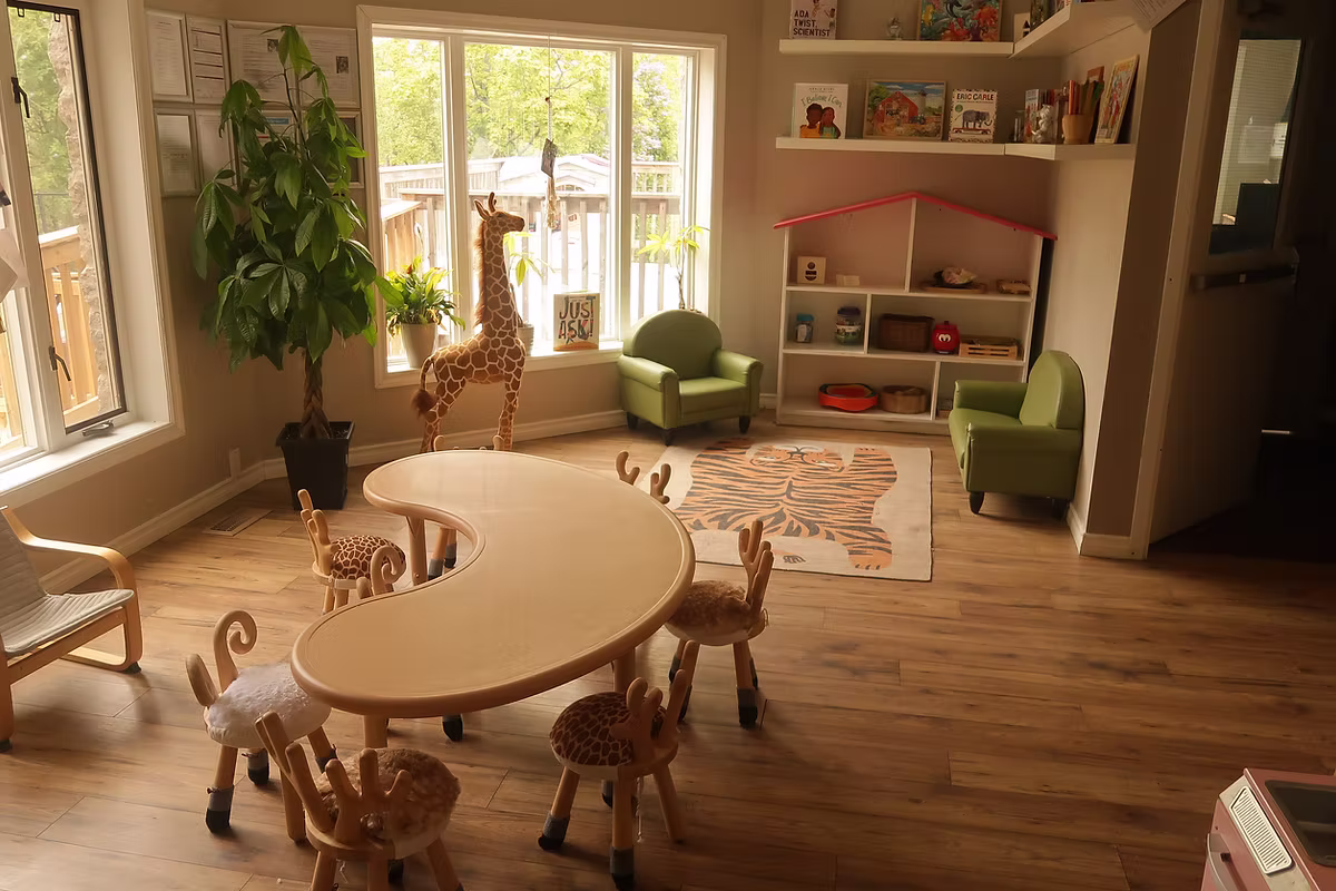 Scenicview Childcare - Licensed Daycare in Ancaster, ON