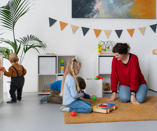 Hillview Child Development Centre - Licensed Daycare in Edmonton, AB