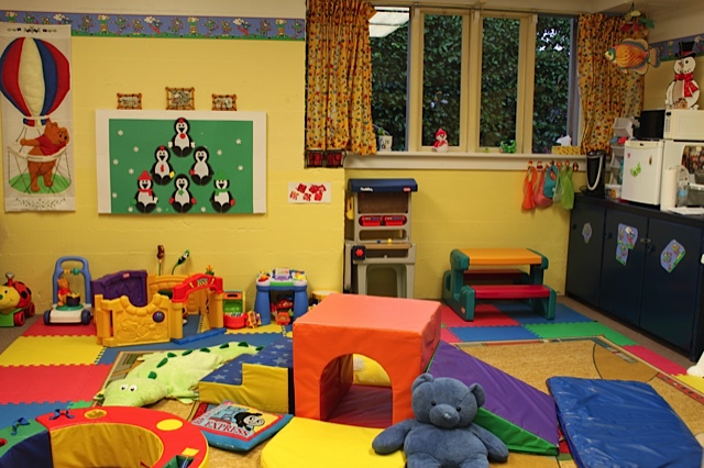 Bella Balloon Childcare Center (Under 36 Months) - Licensed Daycare in North Vancouver, BC